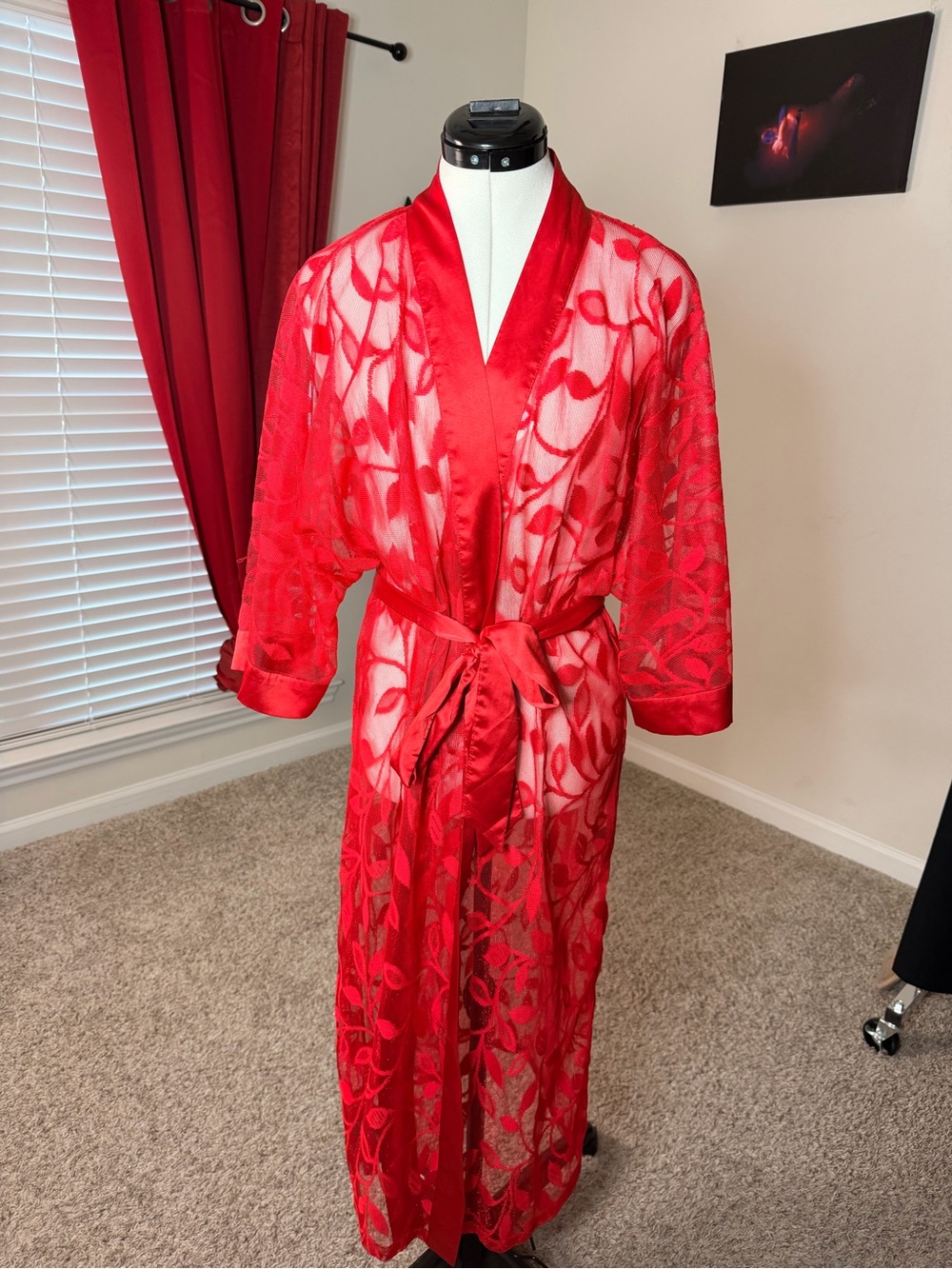 Lulu's Red Sheer Floral Lace Kimono Robe with Satin Trim